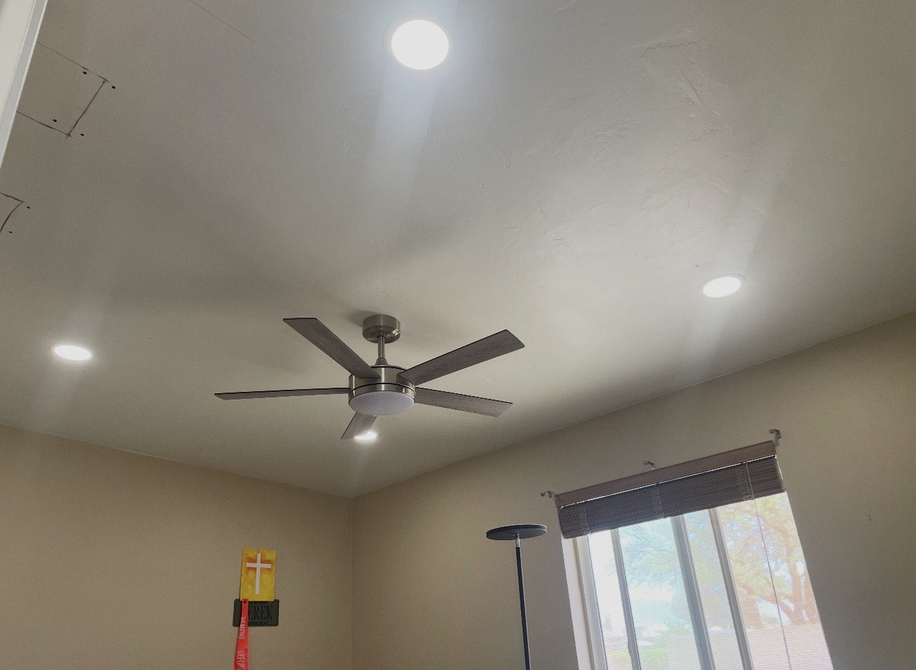 Ceiling Fan & Can Lights